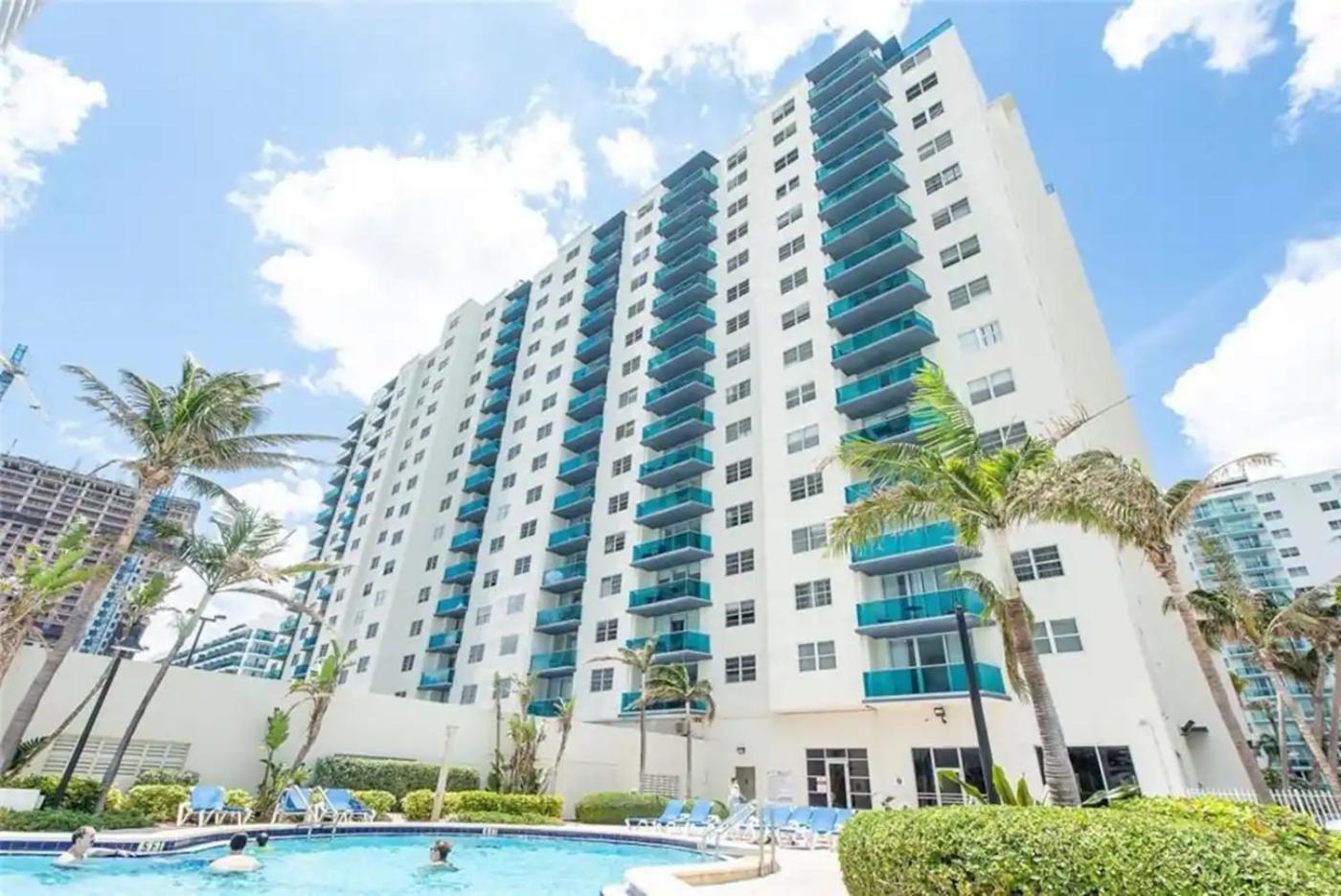 Sian Private Apartments Hollywood Zewnętrze zdjęcie